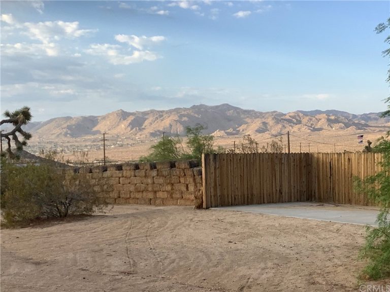 EV21181724 32 0 768x576